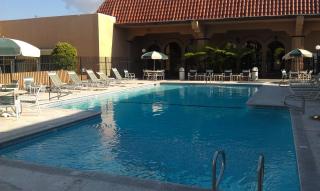 Ramada by Wyndham Fresno North - Fresno - 2