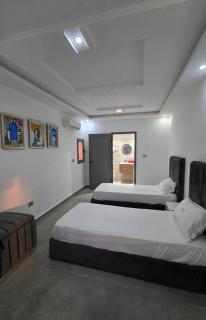 Luxury Prestige Villa - 5