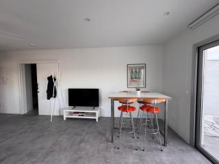 Skyhigh Urban Apts - 9
