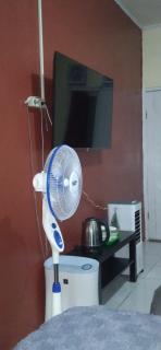 Fa-R-oH's Guesthouse - 6