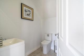 West Strand | Portrush Townhouse | Sleeps 6 - 4