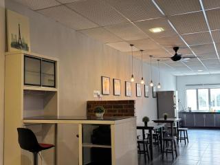 Above A Shoplot No Noise Worries 12Pax & FreeWiFi - Ipoh - 4