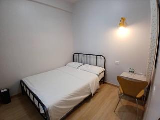 Yoosabai Hostel And Guesthouse - 2