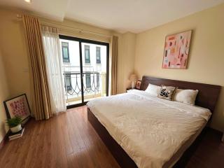 Serenity Building 1BR Apartment - 20' from Noi Bai Airport - Spacious with Balconies - 2