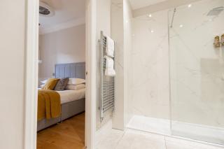 WENSLEYDALE, OLD SCHOOL ROOMS - Ground Floor Luxury Apartment in Richmond, North Yorkshire - 8