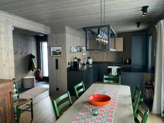 Architect Cabin With Jacuzzi Near Skeikampen - 5