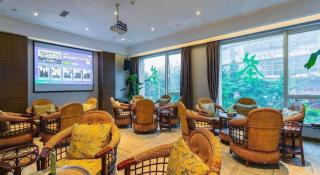 James Joyce Coffetel Chengdou Wuqing Wanda Plaza - 1