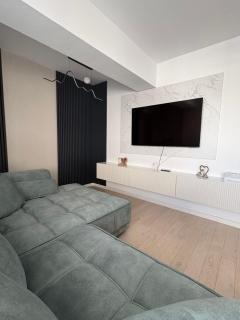 Family Home 2 Centru Palas Mall - 8