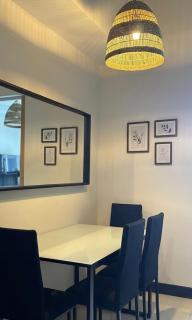 Modern 1BR in Manila, BGC - Uptown Parksuites 1 - 1