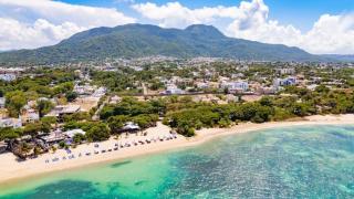 Luxurious 3-Bedroom Apartment with Private Balcony in Puerto Plata - 4
