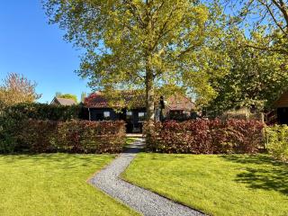 Landelijk gelegen houten huisje - 1
