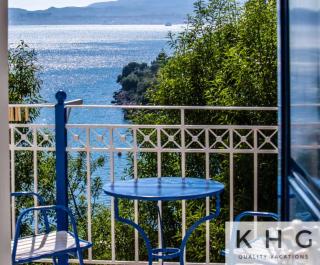 Three Flats, with Sea view, One Loft and Two studios with sea view! - 3