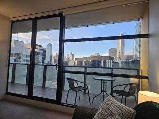 Skyline Views 1BR Opp Crown with Free Parking - 4