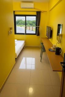 Pasay Comfort Stay ,Private Building Near PITX, EasyAccess to Airport - 7