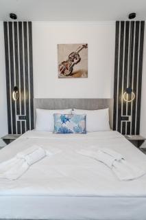 Sea View Luxury Apartments- Forest Retreat Luxury Suite - 5