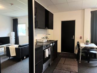 Rentalux Hostel - Private Studio Apartment Room 121 - 9