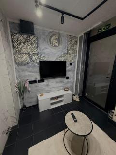 Dionis Mini Studio for Two People - 4