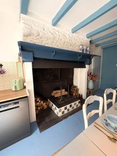 Charming 1818 Farmhouse Retreat with Private Pool in Pensol - 1