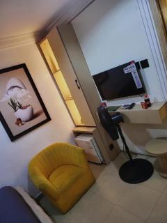 De' Mayors Court Suites&Bar - 3