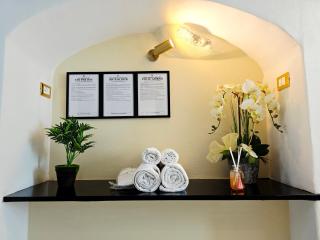 HomeholidaySanremo & Spa - 5