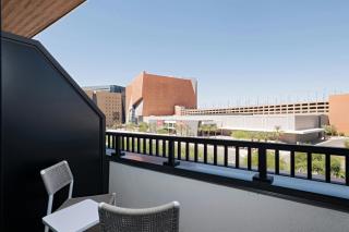 AC Hotel Las Vegas Symphony Park - 3
