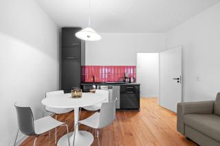 Jungfernstieg Family & Business Apartment - 5