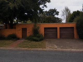 Francio's Guesthouse - 3