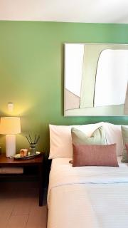 Modern Designer Studio Uptown BGC - 3