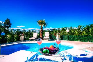The Sani Jewels, Villa Nafsika with private pool - 0