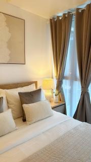 Modern Cozy Japandi 1BR Uptown BGC - 1