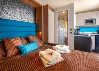 Queensberry Bay Holiday Park - 2