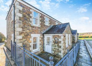 Green Acres Cottages - 9