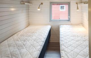 Beautiful Home In Nexø With Kitchen - 5