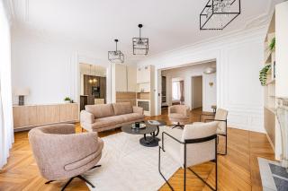 Amazing Apartment # Champs Elysées # Paris 8 # AC - 5