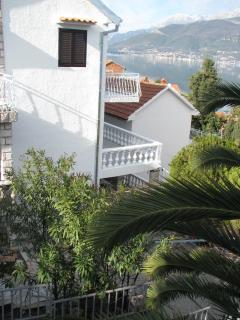 Seaview Apartments - 7
