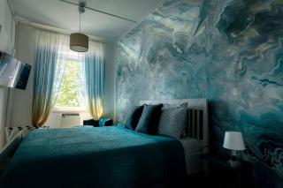 Light Blue - 9