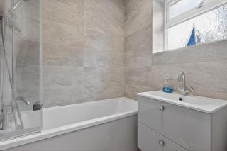 2 Bed in Whitby oc-w793 - 6