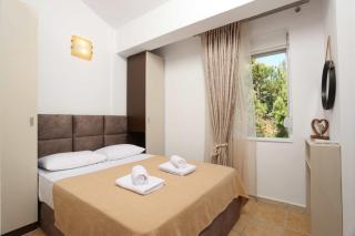 Aether Green Modern Villa - 6