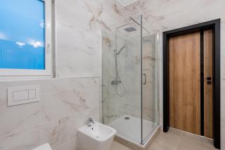 King Residence - 1