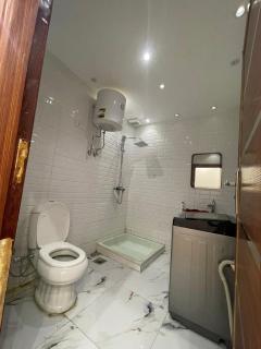 استوديوهات HS - 2