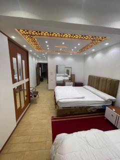 استوديوهات HS - 1