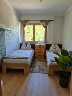Ruhige Ferienwohnung nahe Klagenfurt & Klopeiner See - 7