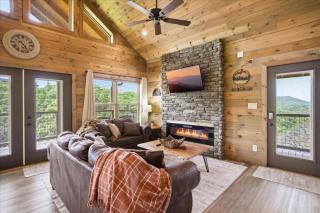 Little Bear Lodge cabin - 2