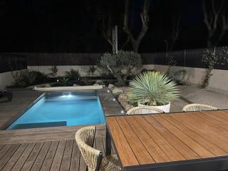 Maison Les Santolines avec piscine - 9