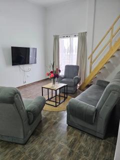 Hettinger Apart - 5