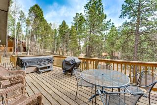 4 Mi to Angel Fire Resort: Retreat w/ Hot Tub - Angel Fire - 9