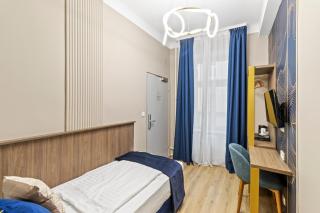Odeon near Nestroyplatz with Self Check-in & Private External Bathroom - 2