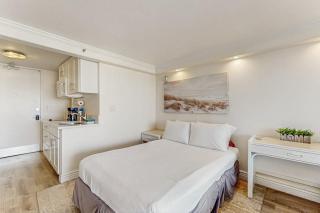 Island Colony 3414 - 30-Night Minimum - 4