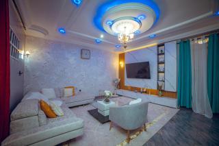 Luxe Aura 2BR Apartment, Private & Spacious - 1