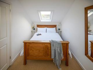 Hayloft - Ukc4678 - 5
